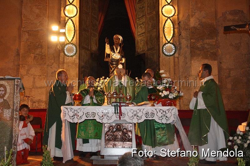 2009IMG_7080.JPG - Concelebrazione Eucaristica presideuta da S.E. Mons. Francesco Montenegro, Arcivescovo di Agrigento (2009)
